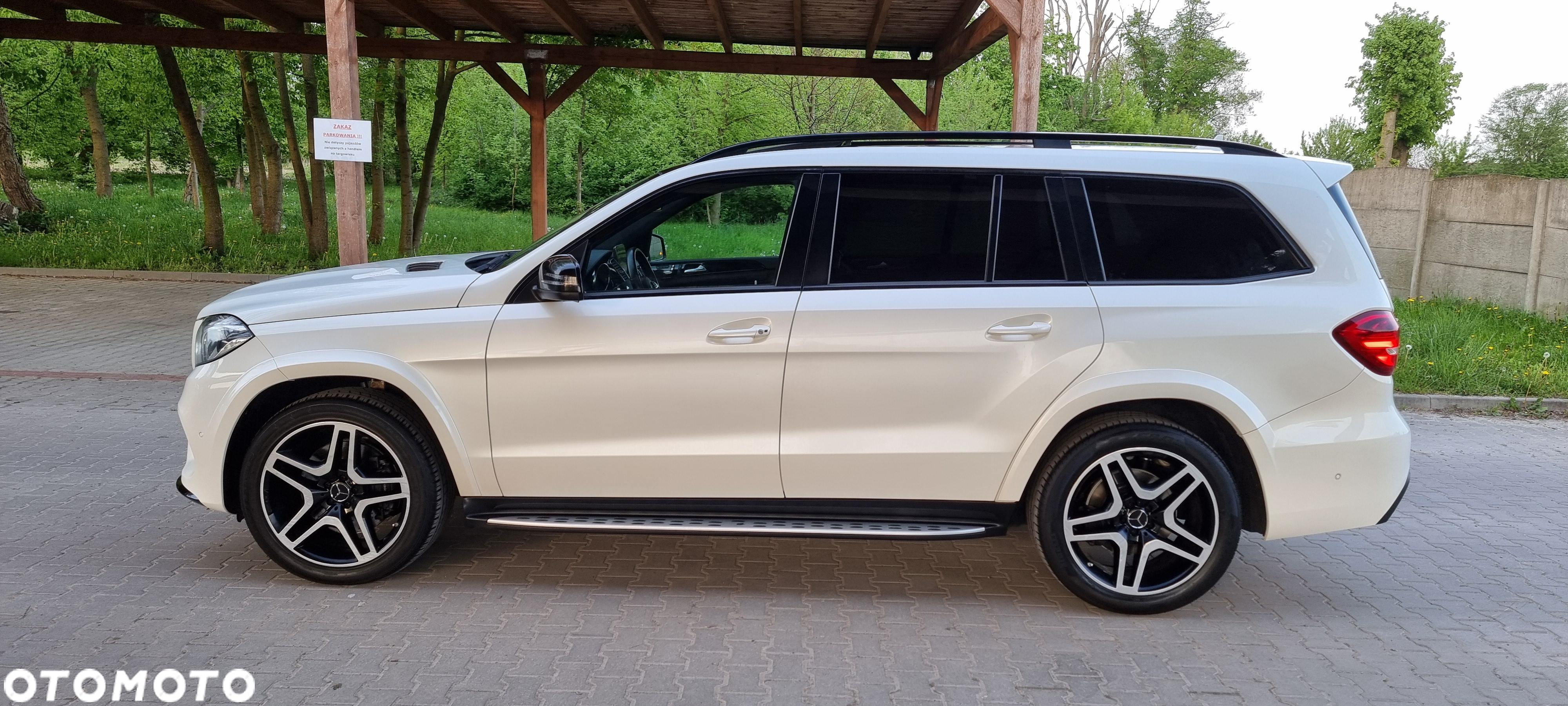 Mercedes-Benz GLS 350 d 4-Matic - 5