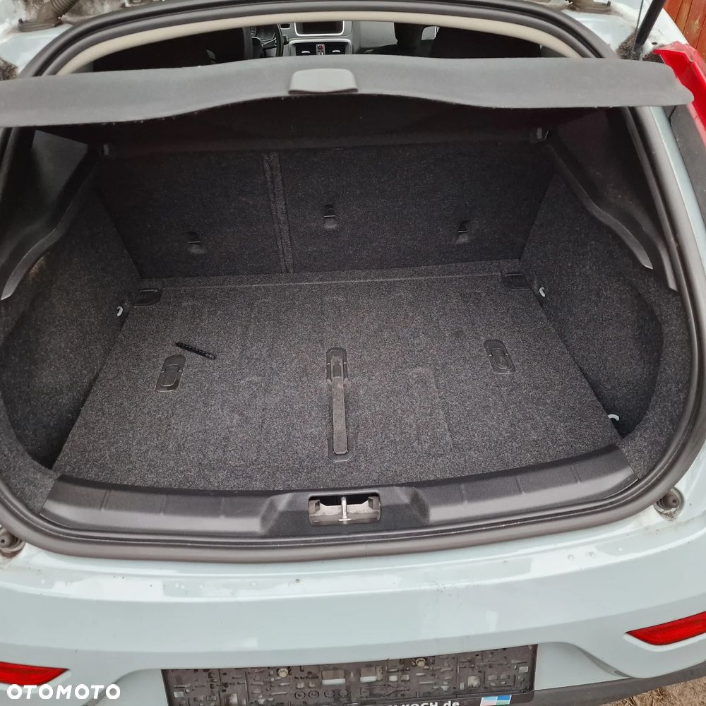 Volvo V40 T2 Kinetic - 9