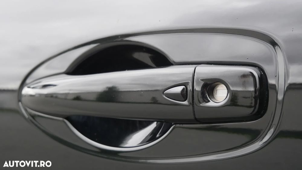 Renault Kadjar TCe 140 EDC GPF BLACK EDITION - 18