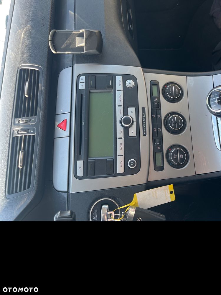 Volkswagen Passat 2.0 TDI DPF Comfortline - 7