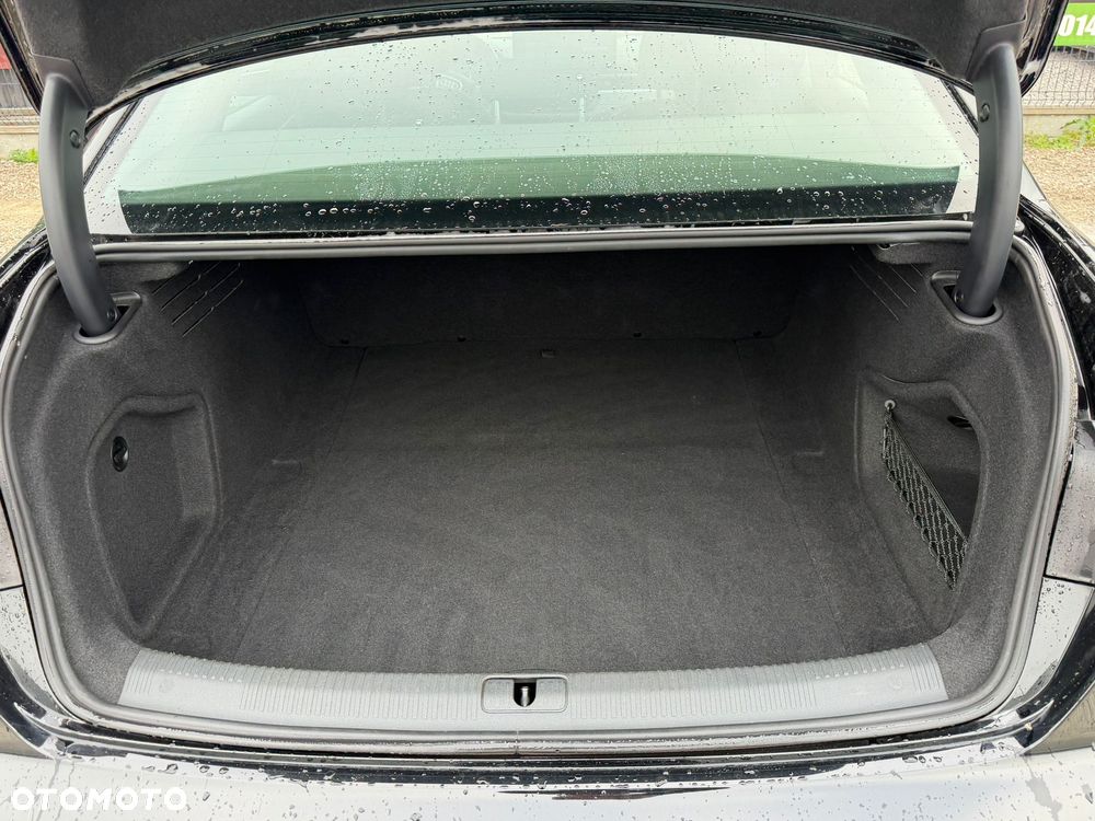 Audi A4 Limousine 35 TFSI S tronic advanced - 11
