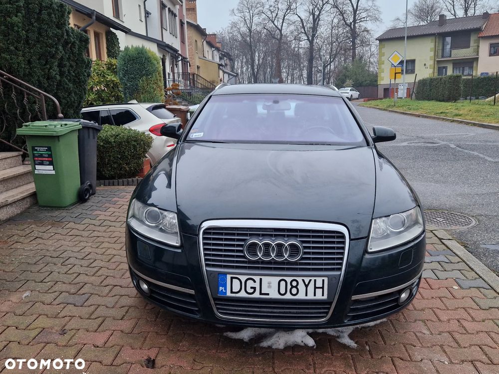 Audi A6 Avant - 1