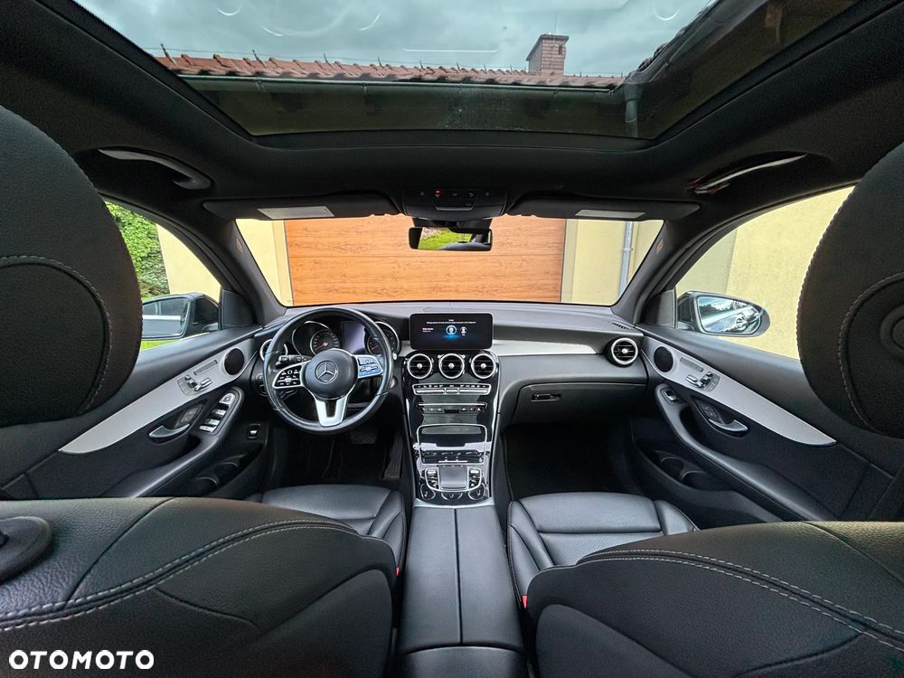 Mercedes-Benz GLC - 11