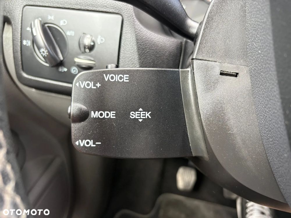 Ford Focus 1.8 FF Platinium X - 9