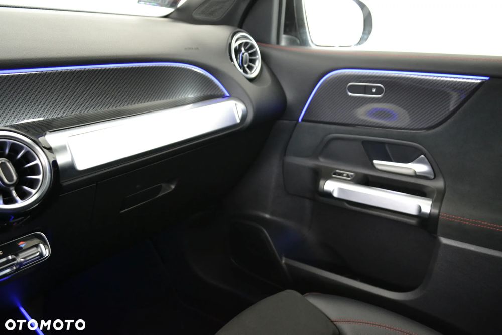 Mercedes-Benz GLB 220 d AMG Line 8G-DCT - 34