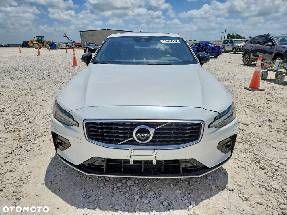 Volvo S60 - 7