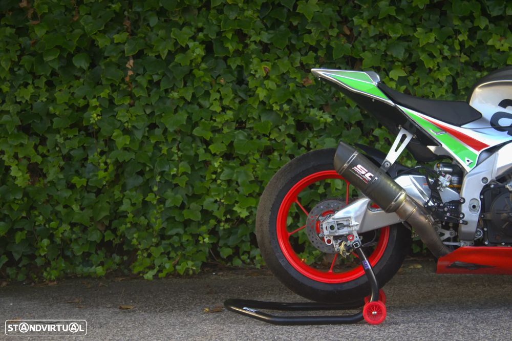 Aprilia Tuono V4 Track day - 5