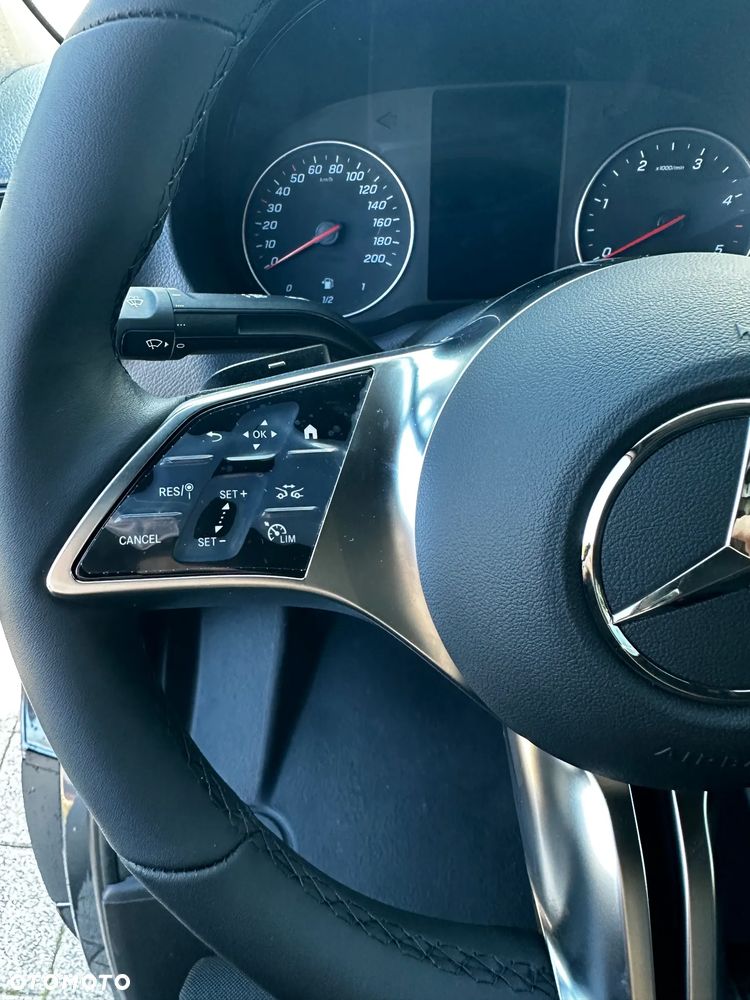Mercedes-Benz Sprinter - 18