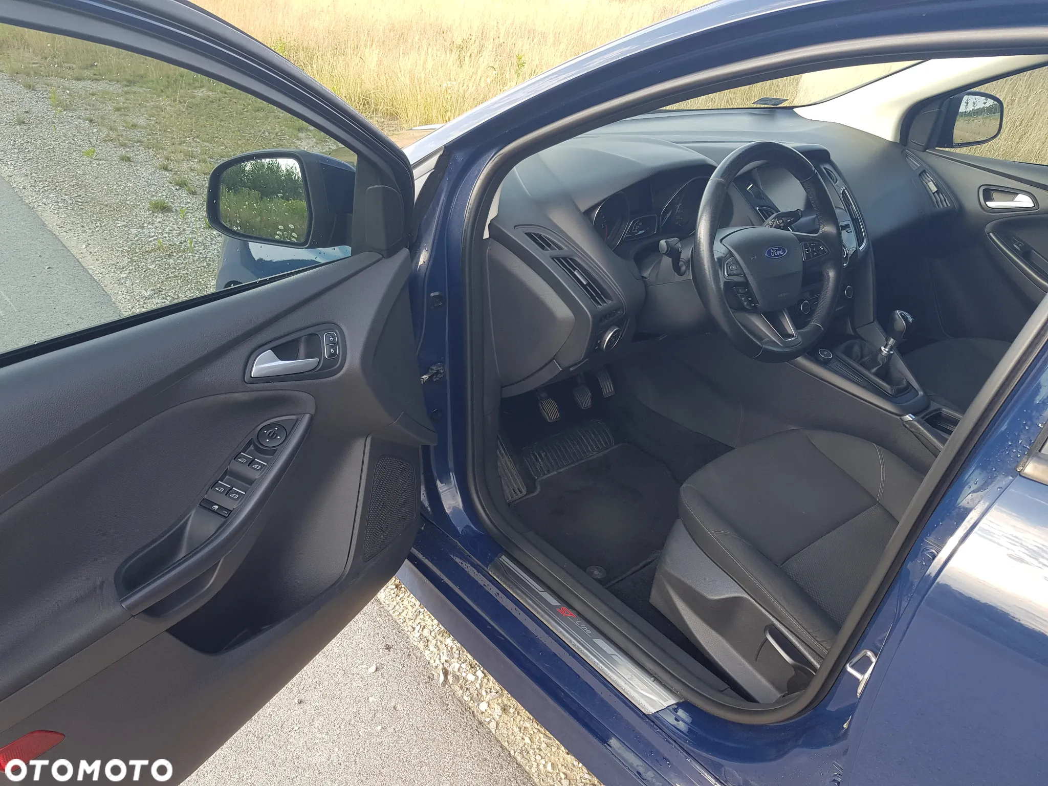 Ford Focus 1.5 TDCi SYNC Edition - 6