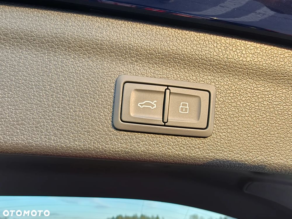 Audi Q3 45 TFSI Quattro S tronic S line - 38