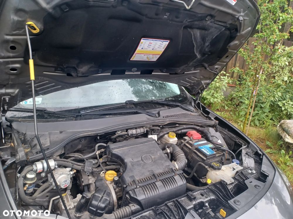 Fiat Tipo 1.4 16V Lounge EU6d - 6