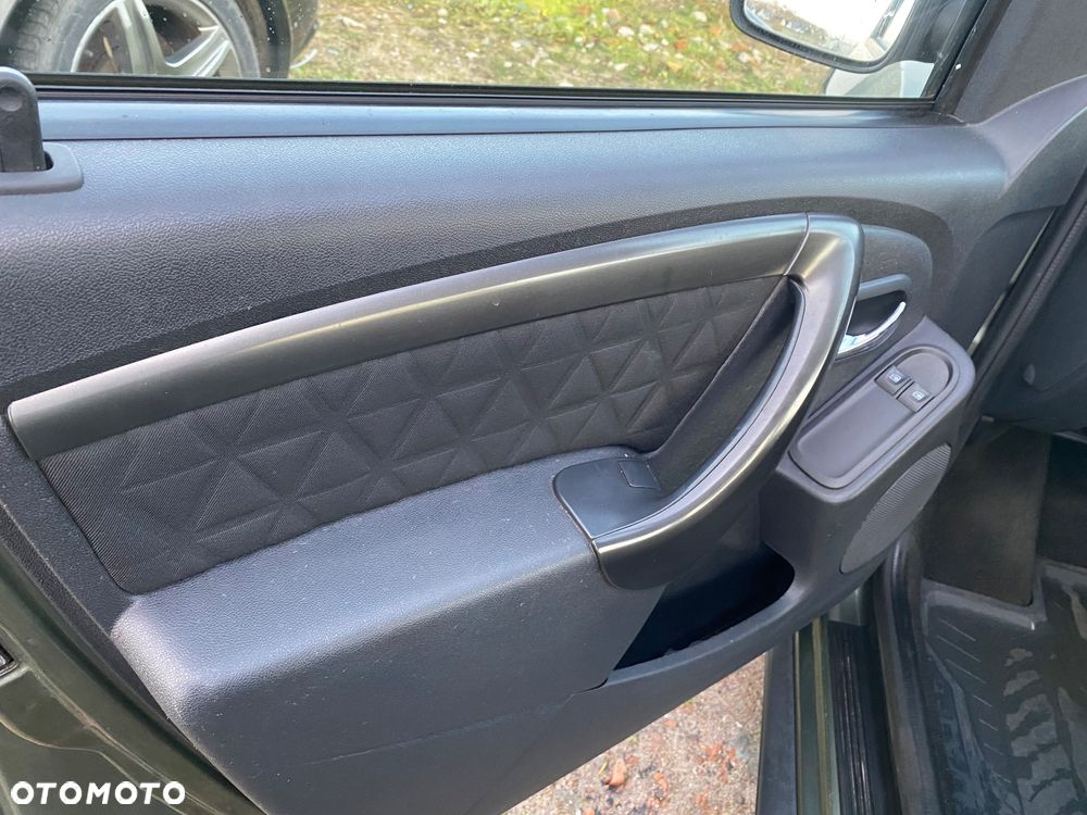 Dacia Duster 1.2 TCe Laureate - 11