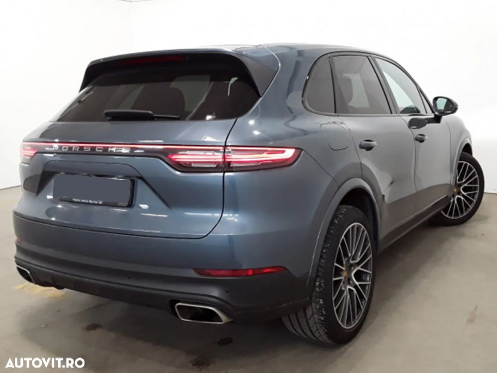 Porsche Cayenne Tiptronic S - 2