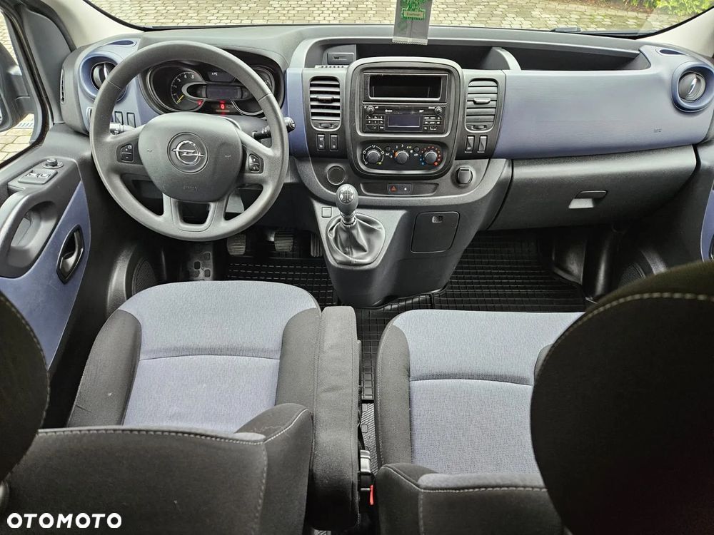 Opel Vivaro - 27