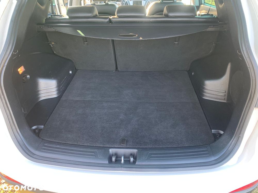 Hyundai ix35 2.0 CRDi 4WD Automatik Premium - 7
