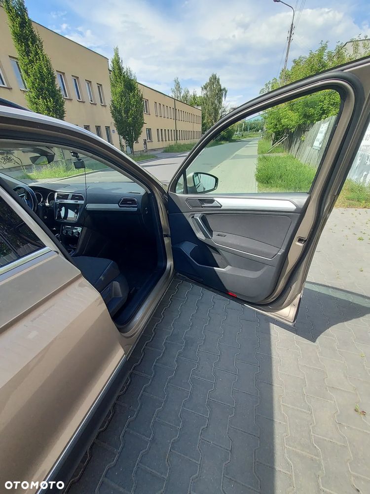 Volkswagen Tiguan 1.4 TSI BlueMotion Technology Sport & Style - 14