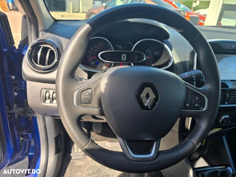 Renault Clio - 18
