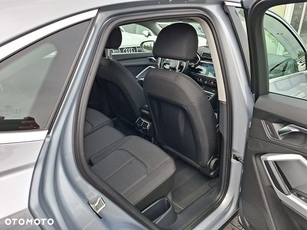 Audi Q3 35 TFSI mHEV S tronic - 9