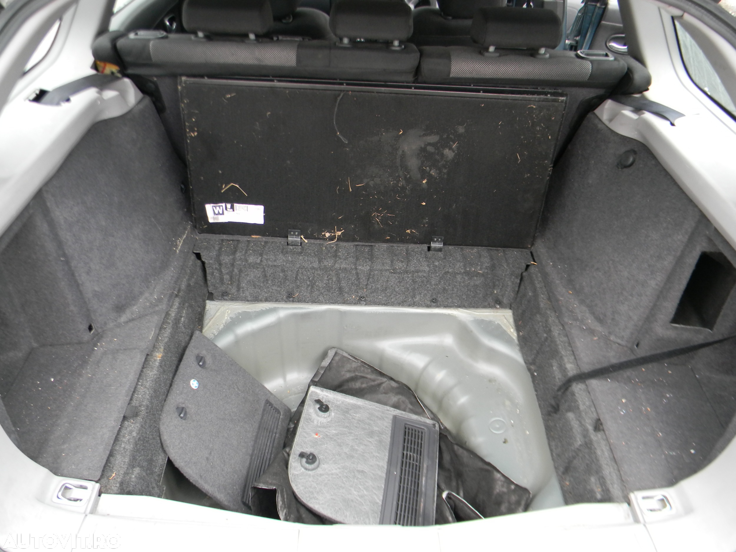 Dezmembrari  Nissan PRIMERA (P12, WP12)  2002  > 0000 2.0 Benzina - 31