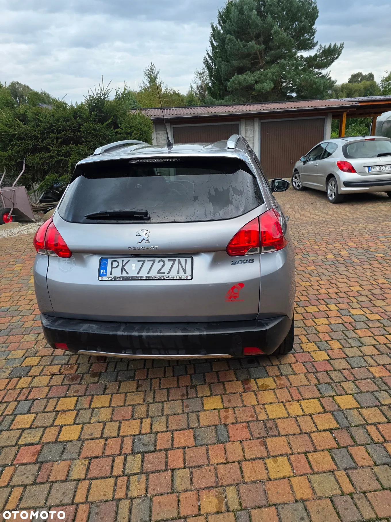 Peugeot 2008 e-HDi FAP 92 STOP & START Allure - 4