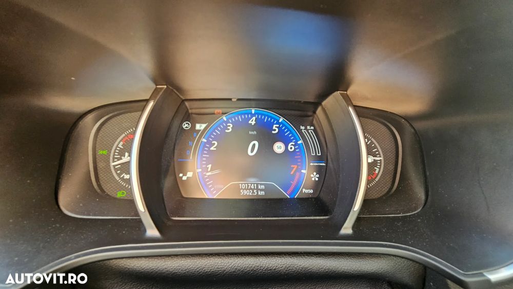 Renault Megane Energy 1.6 TCe EDC GT - 15