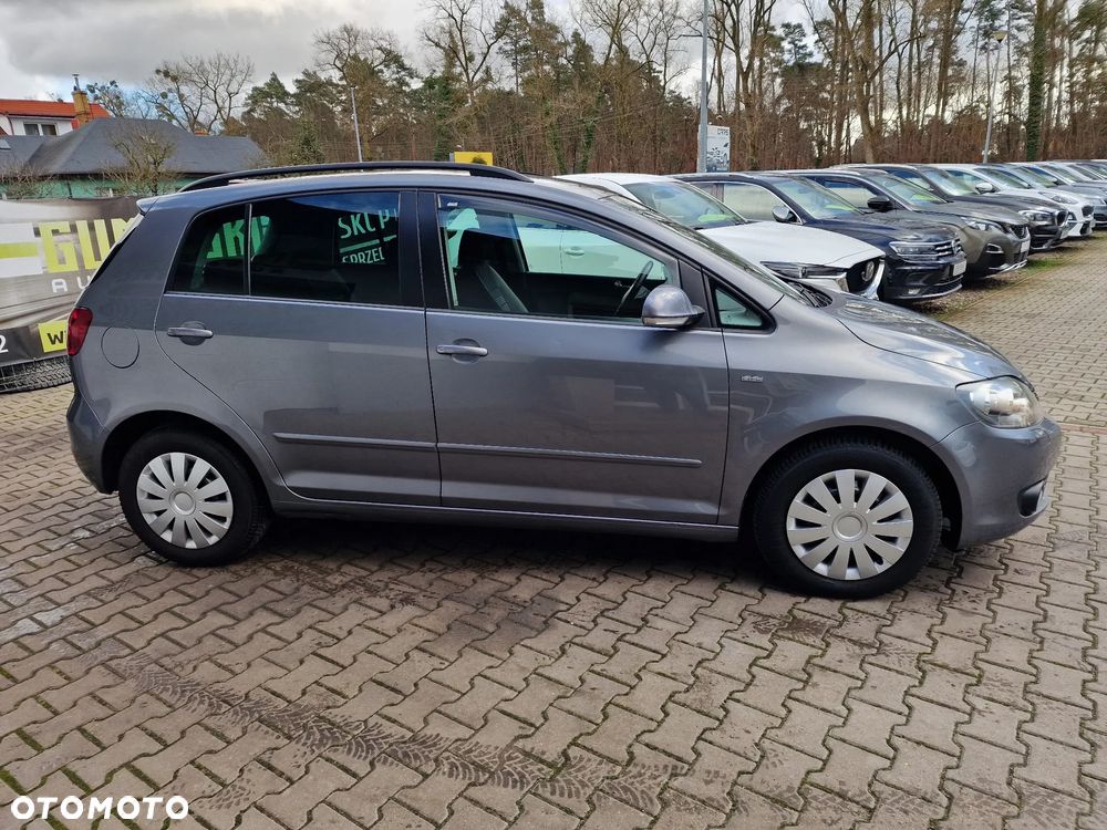 Volkswagen Golf Plus 1.6 TDI DPF DSG Life - 11