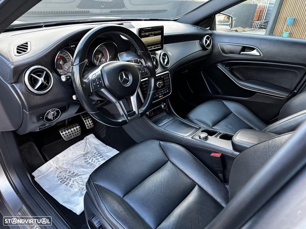 Mercedes-Benz GLA 220 CDI 7G-DCT AMG Line - 24