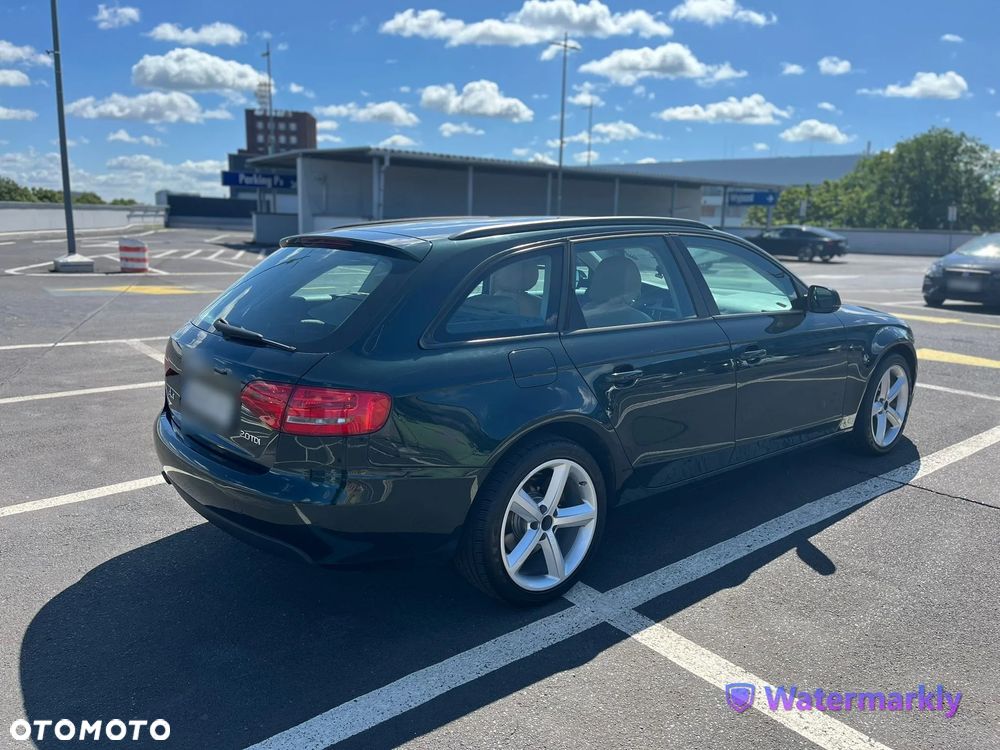 Audi A4 Avant 2.0 TDI Limited Edition - 6