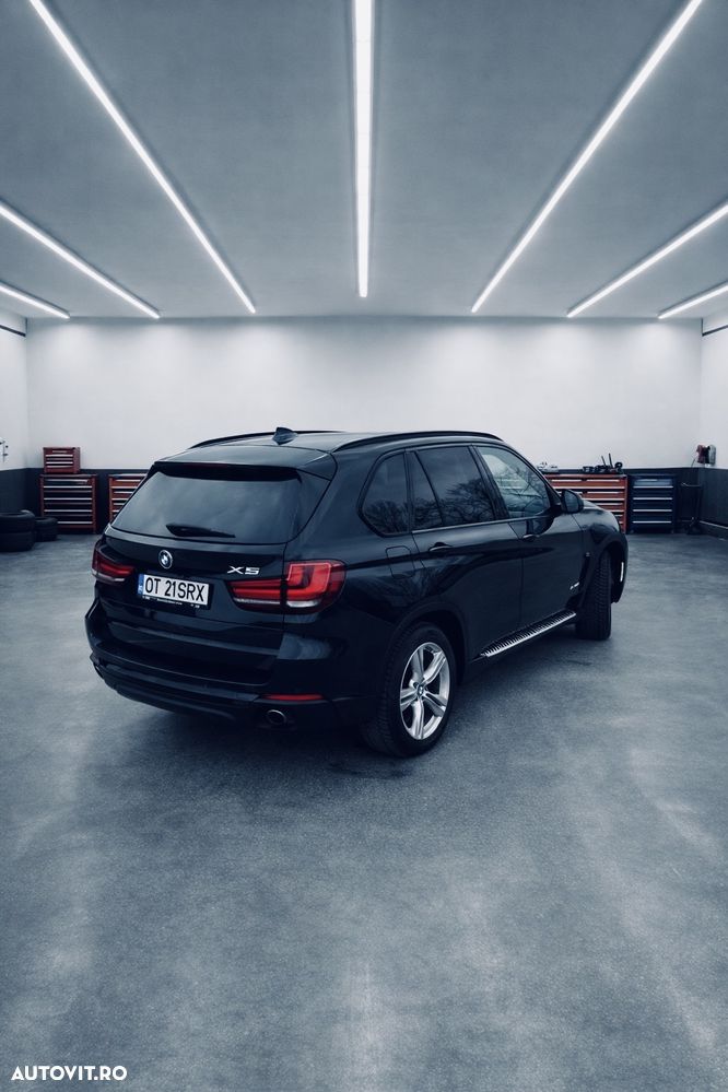 BMW X5 xDrive30d Sport-Aut. - 4