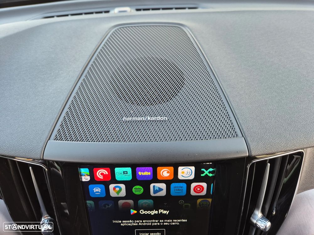 Volvo XC 60 2.0 B4 Momentum Plus - 20