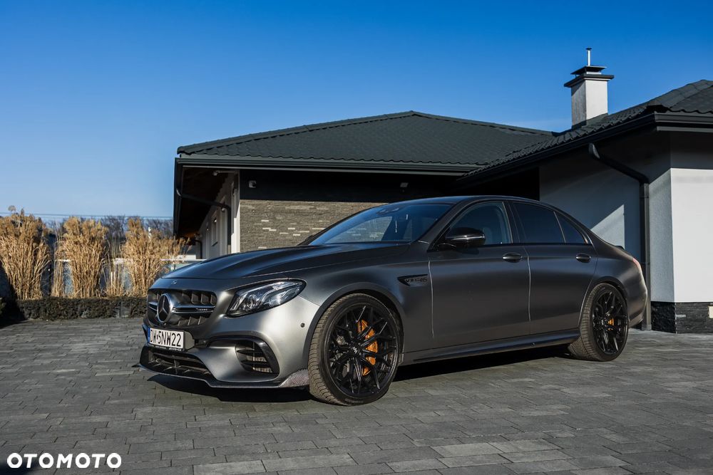 Mercedes-Benz Klasa E AMG 63 S 4-Matic+ - 2