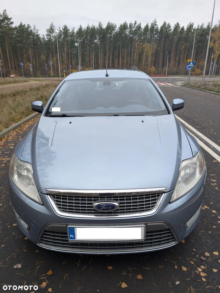 Ford Mondeo 2.5 Titanium - 2