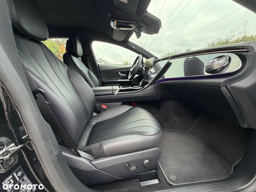 Mercedes-Benz EQE 350+ 90.5kWh - 33