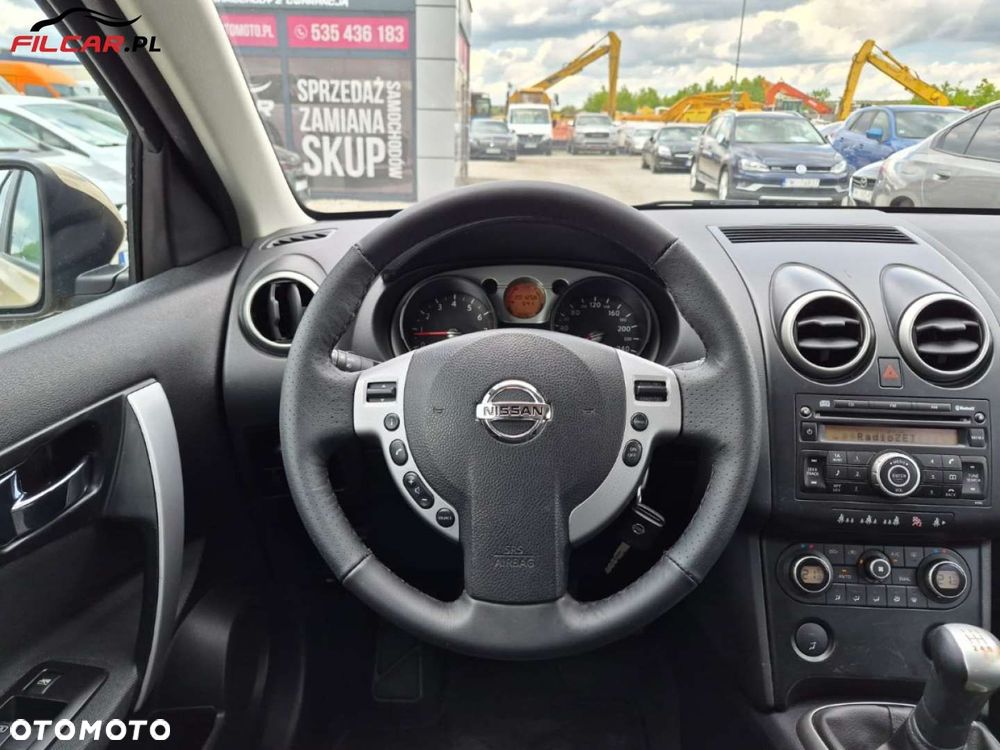 Nissan Qashqai - 11