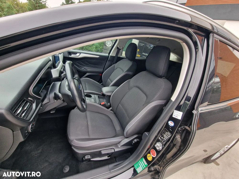 Ford Focus 1.5 EcoBlue Active Business - 12