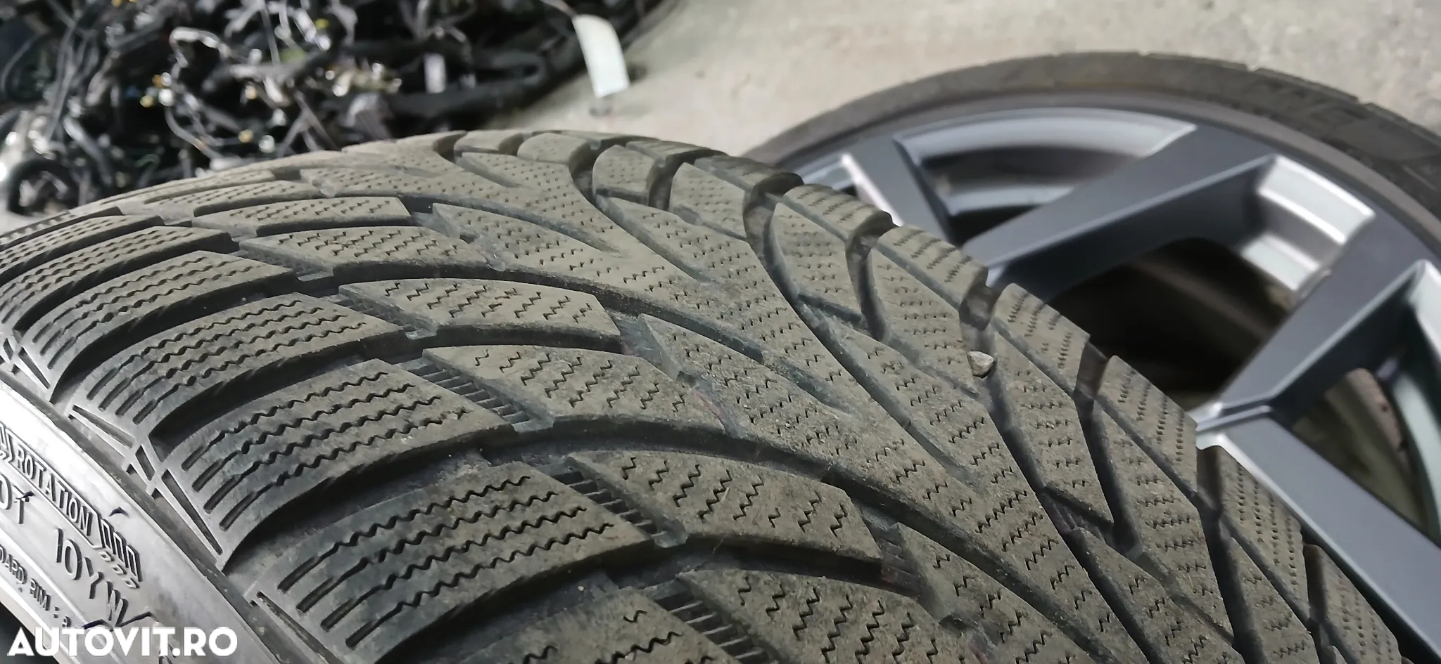 Jante aluminiu ST-line 225/40R19 FORD PUMA  2024 - 8