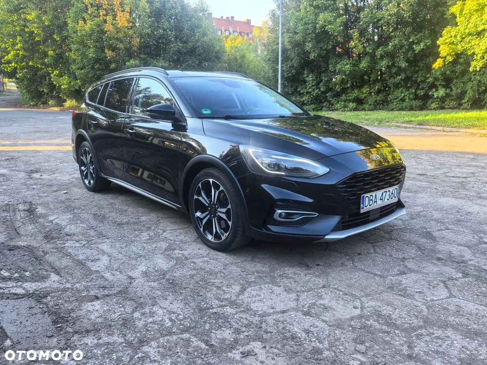 Ford Focus 1.0 EcoBoost STart-Stopp-System ACTIVE - 2