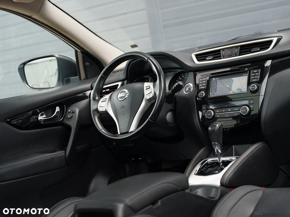 Nissan Qashqai 1.6 dCi Xtronic TEKNA+ - 19
