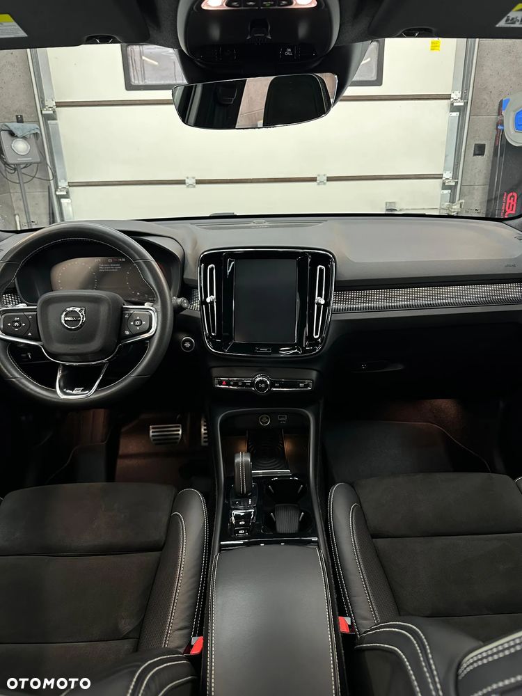 Volvo XC 40 T5 AWD Geartronic R-Design - 9
