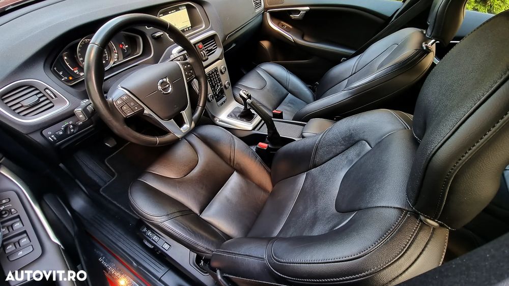 Volvo V40 D2 Inscription - 5
