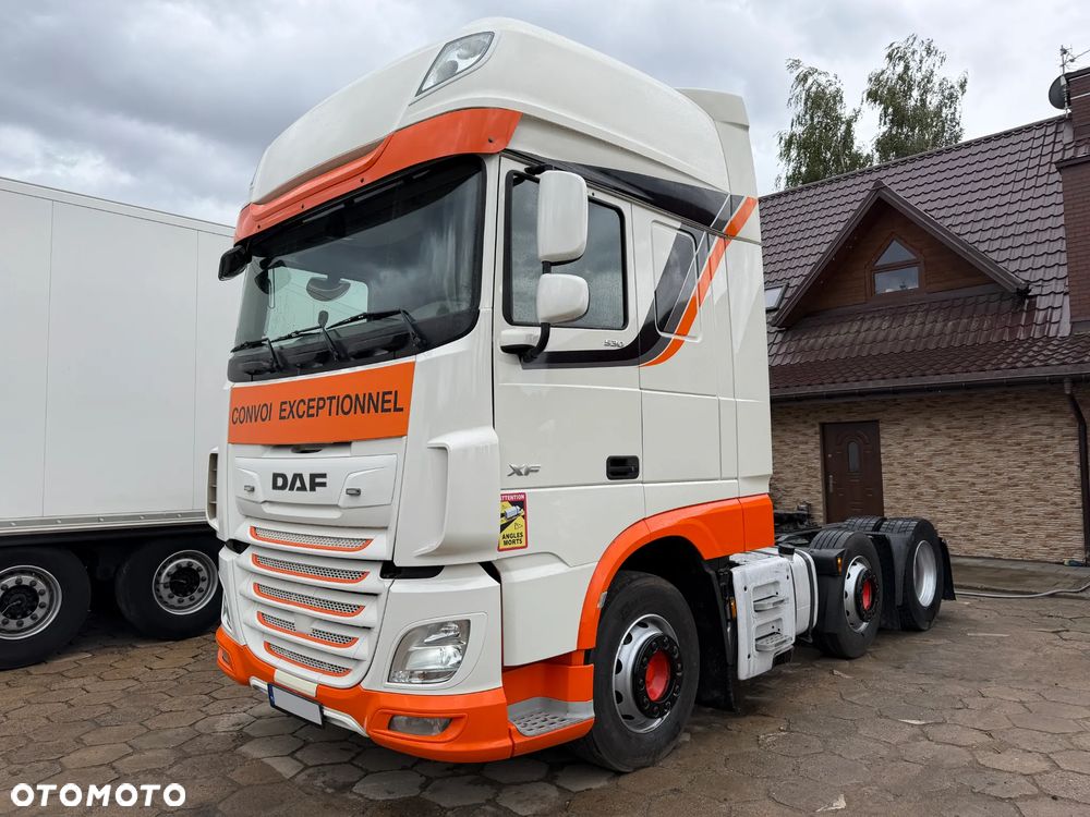 DAF XF 530 PUSHER 6x2 / 50 TON / 3 OSIE / TYLKO 679 TYS. KM PRZEBIEGU / NAJMOCNIEJSZY SILNIK 530 KM / NAJWIĘKSZA KABINA SUPER SPACE CAB / LAMPY LED / 2019 ROK !! - 2