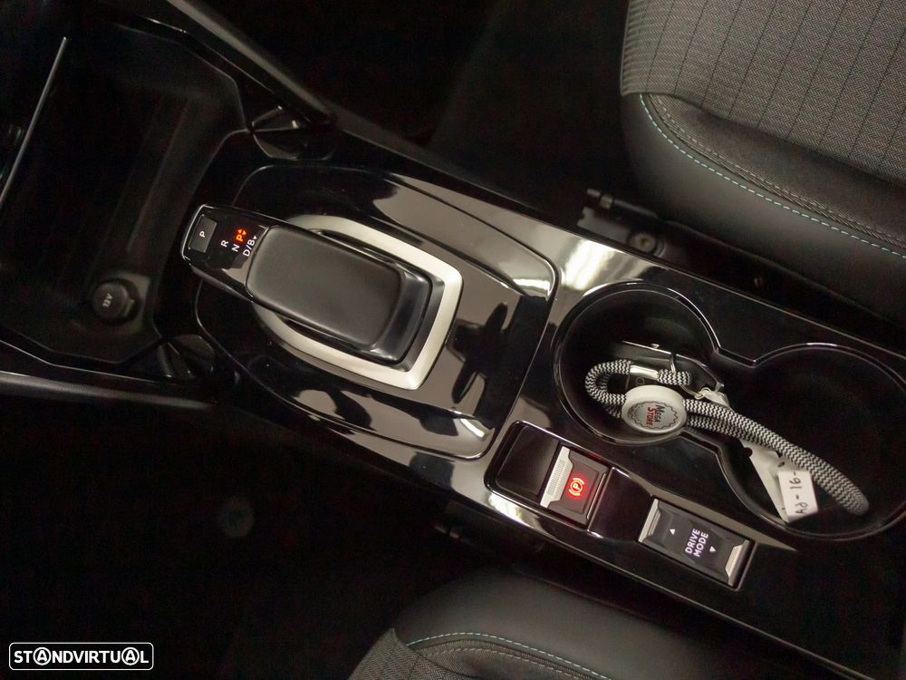 Peugeot e-208 50 kWh Allure - 32