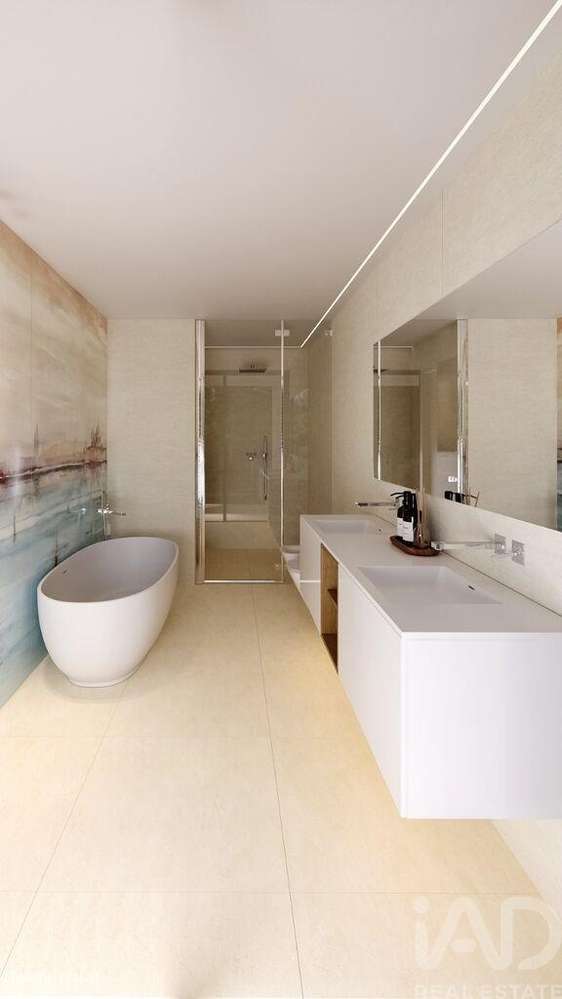 Casa / Villa T5 em Montenegro de 427,00 m2 - Grande imagem: 4/6