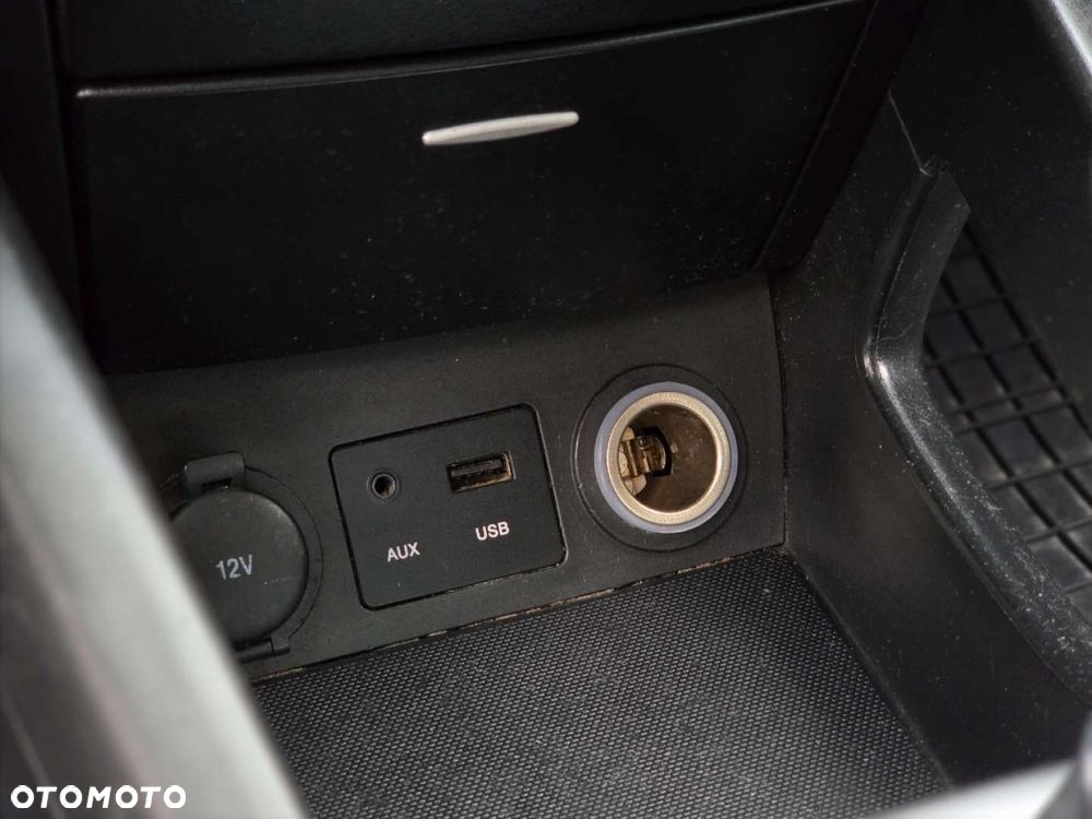 Kia Ceed - 24