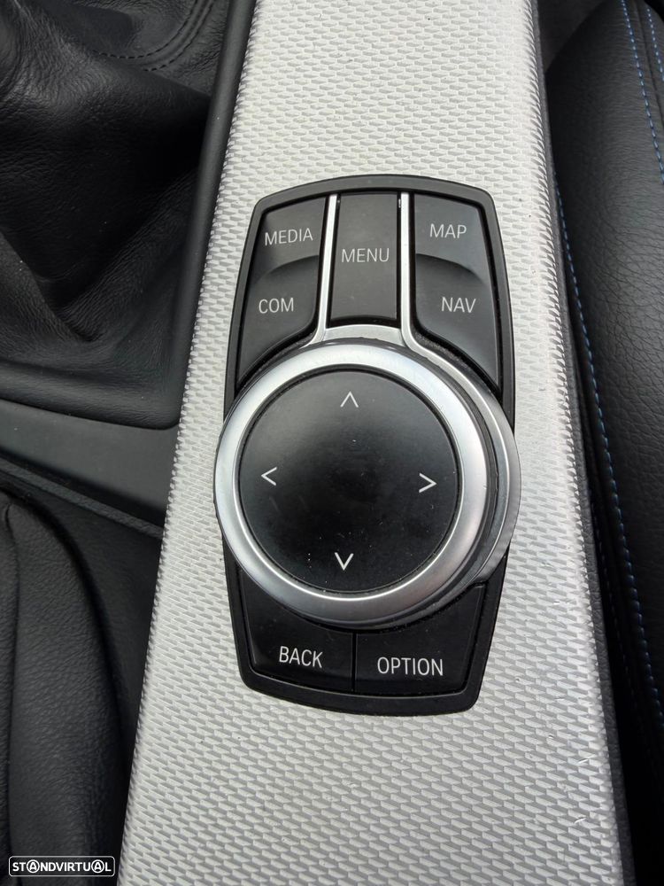BMW 320 d Pack M - 34