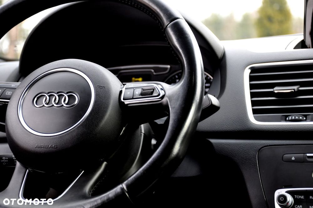 Audi Q3 2.0 TDI Design - 26