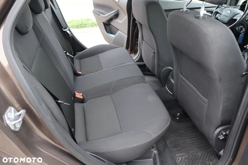 Ford Focus 1.6 Trend - 8
