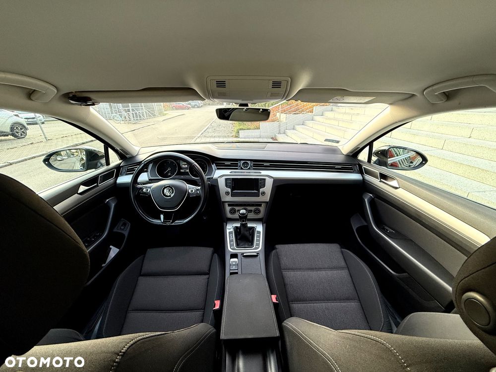 Volkswagen Passat 2.0 TDI BMT Comfortline - 9