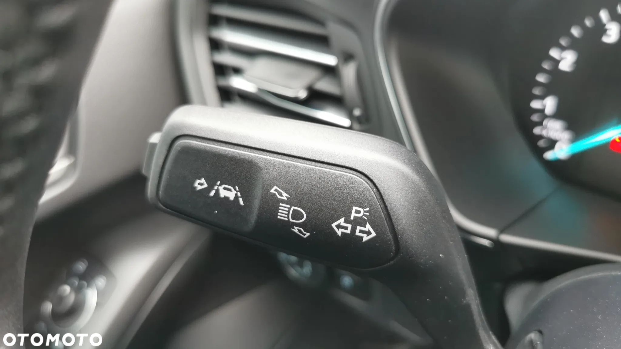 Ford Focus 1.0 EcoBoost Titanium - 16