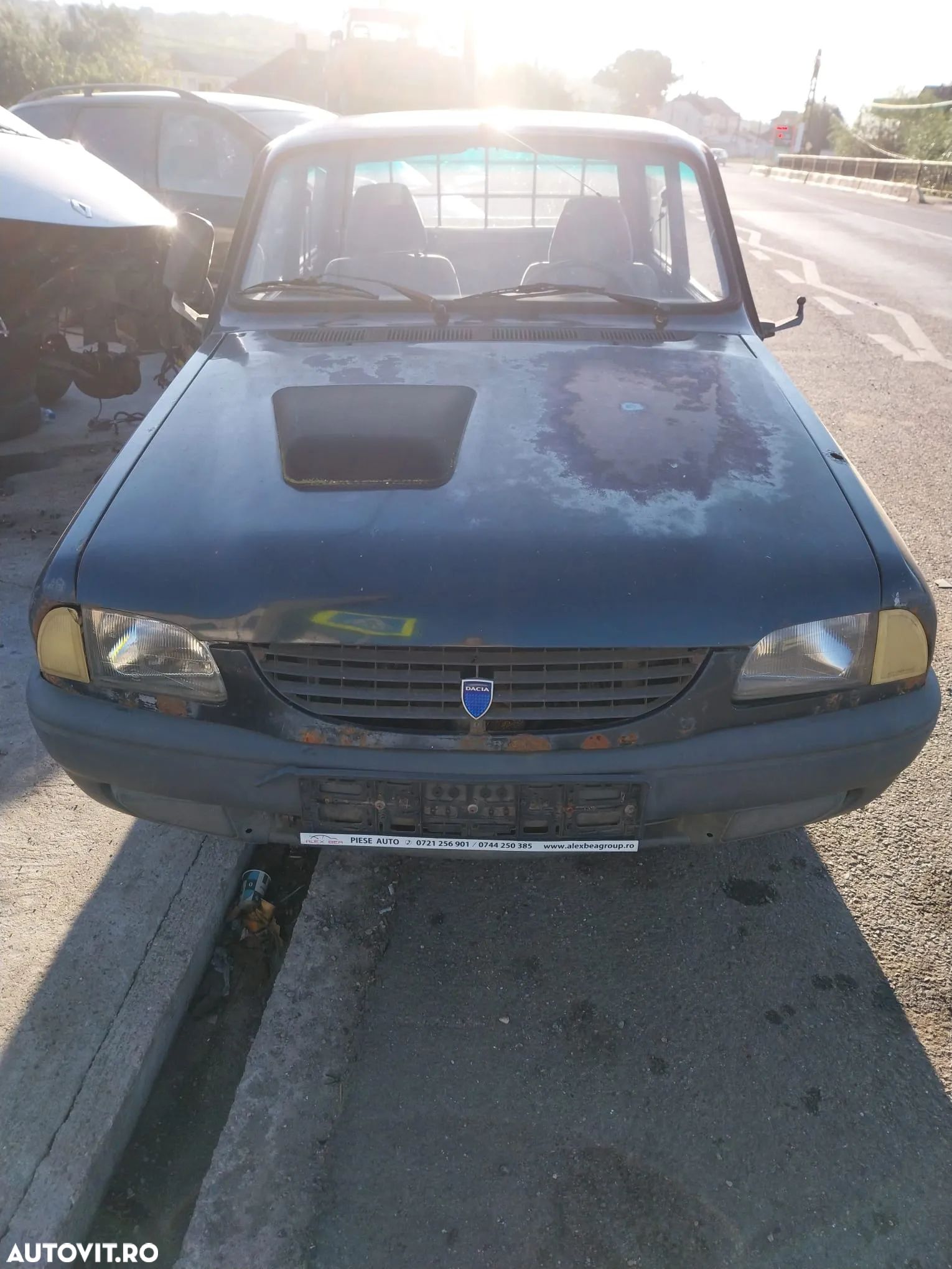 Dezmembram Dacia Papuc din 2004 1,9 diesel simplu - 1